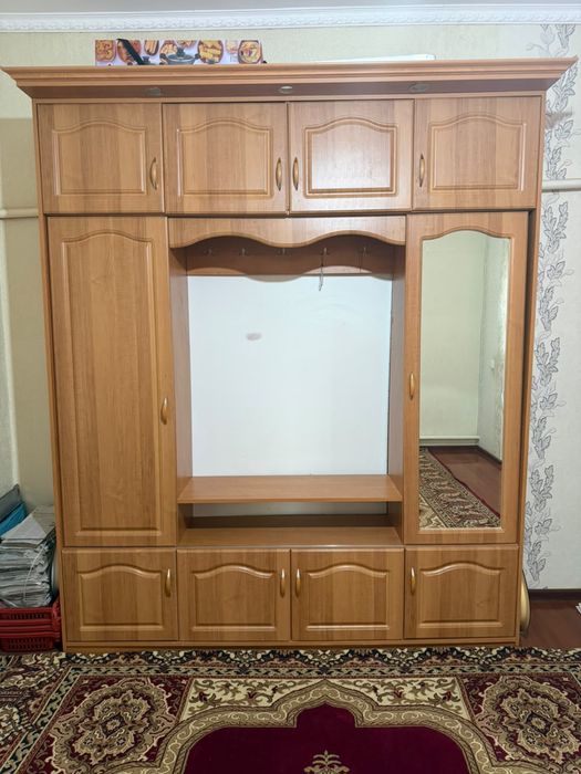 Шкаф сатылады.