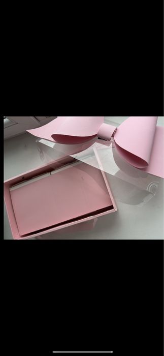 Подарочная коробка