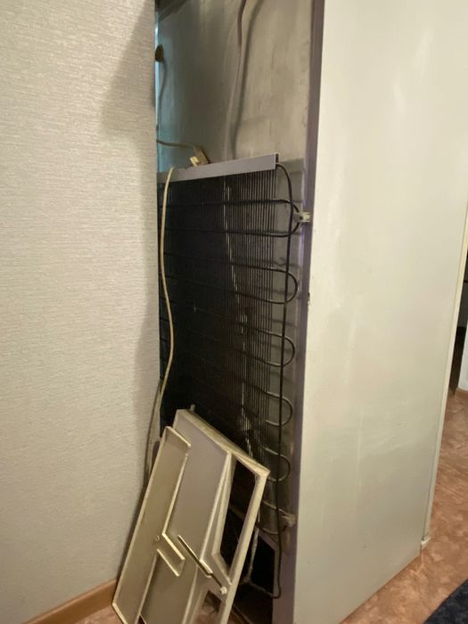 Холодильник Бирюса