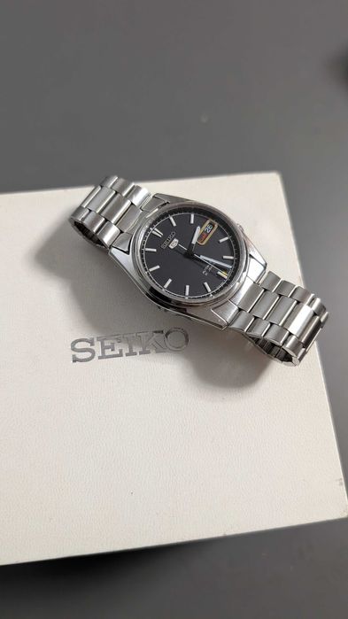 Seiko 5 7019 - 8220 Vintage Automatic – Arabic Day – Japan
