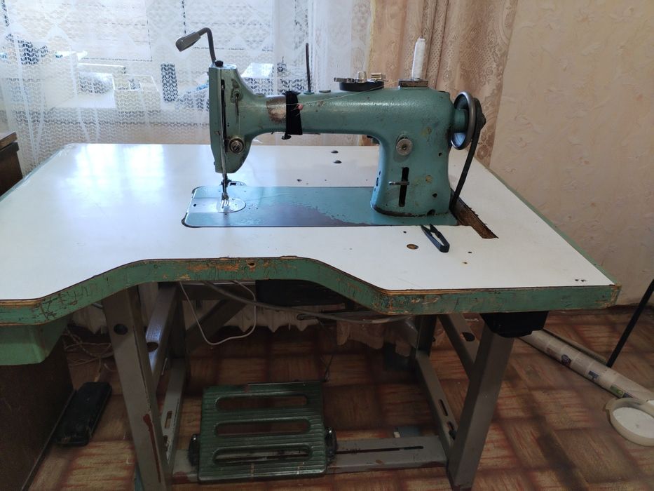 Продам машинку 22 класс