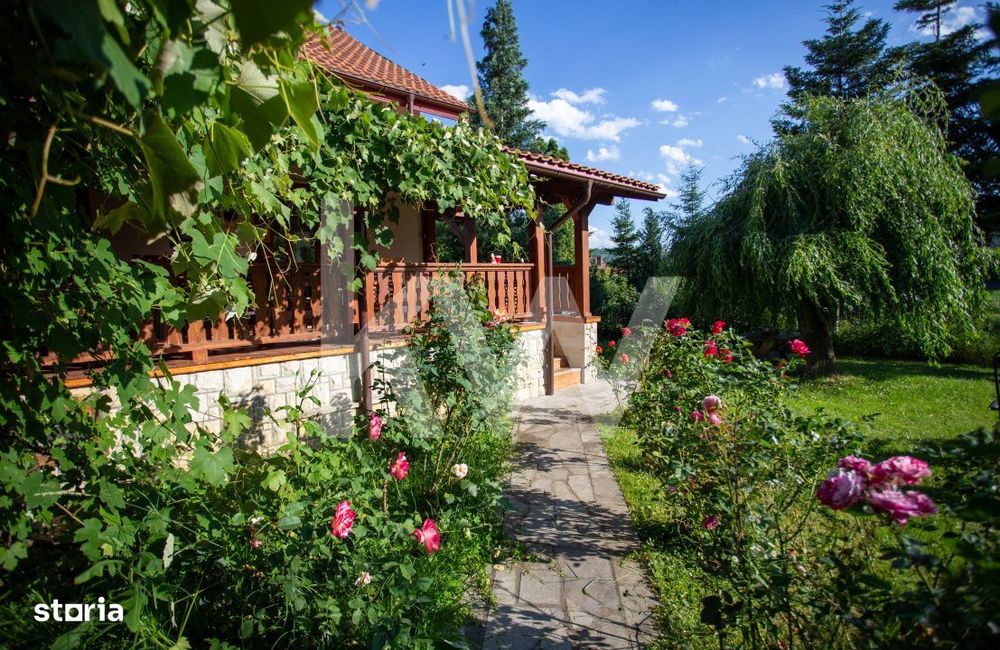 Casa De Vanzare | Comanesti, Judetul Bacau | COMISION 0%