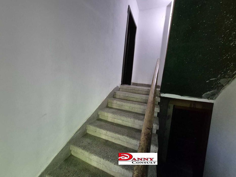 Продава се Етаж от къща в Велико Търново, Акация - 83 кв.м за 2025 €/кв.м - Снимка #17