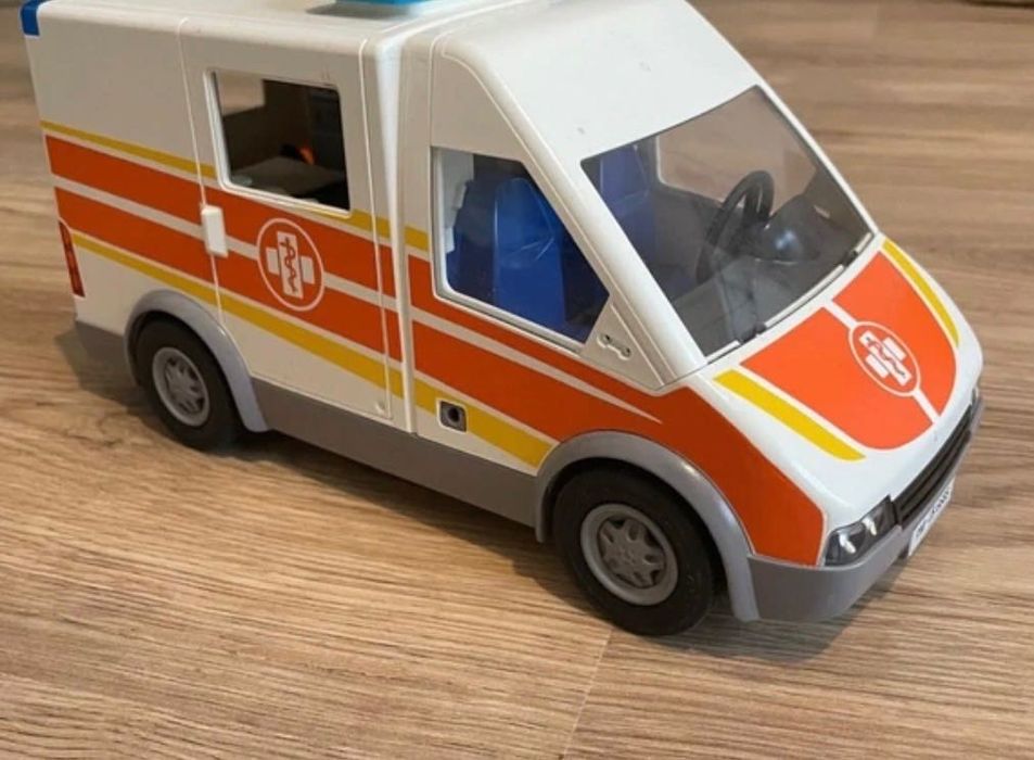 Ambulanta Playmobil