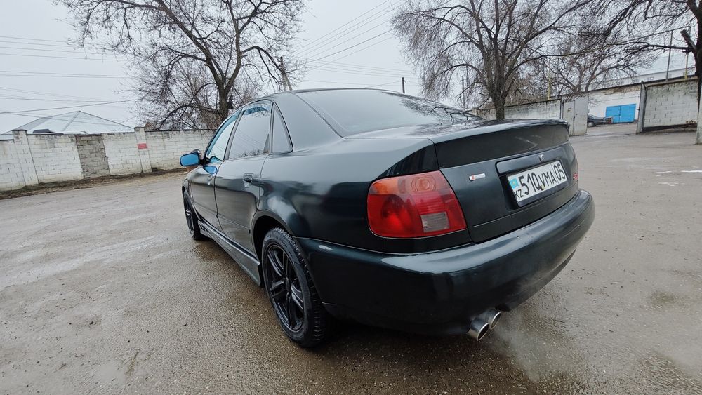 Продам Ауди А4 в отличном состоянии