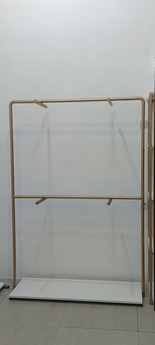 Продам торговое оборудование