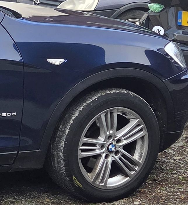 Dezmembrez BMW X3 F25 Alb și Albastru