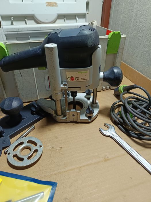 Freza de cant Festool OF 1010 ober lemn decupaj