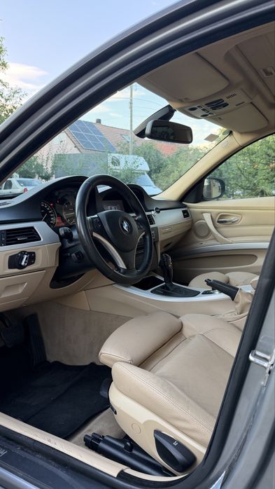 BMW 3 Series 2009 — imagine 5