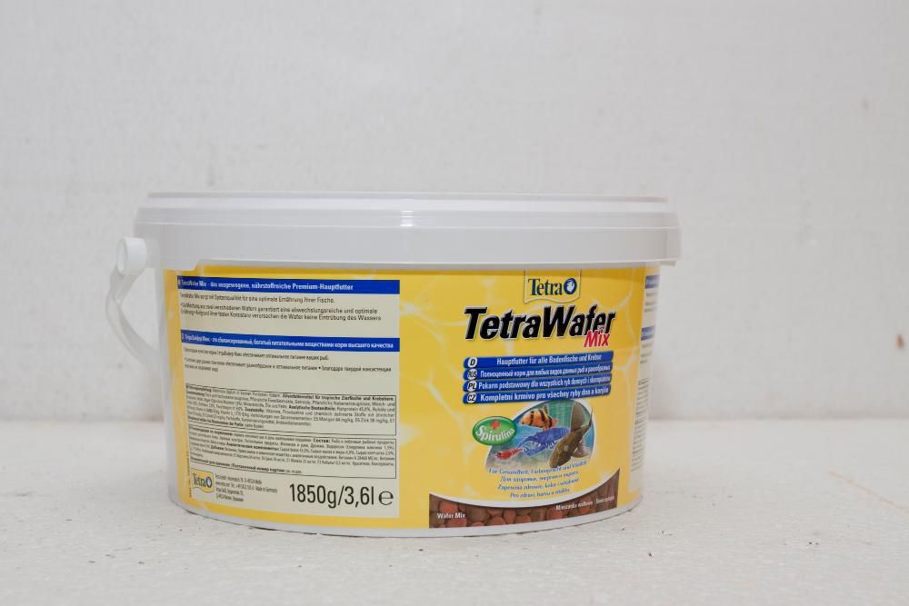 Продавам храна за рибки Tetra