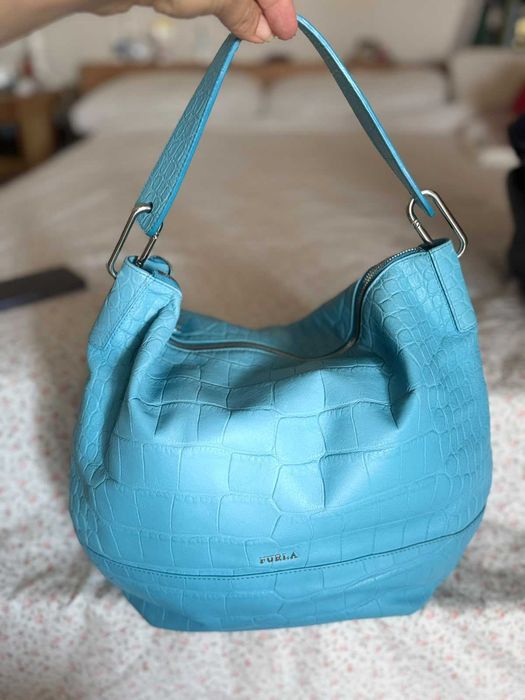 Дамски чанти Furla