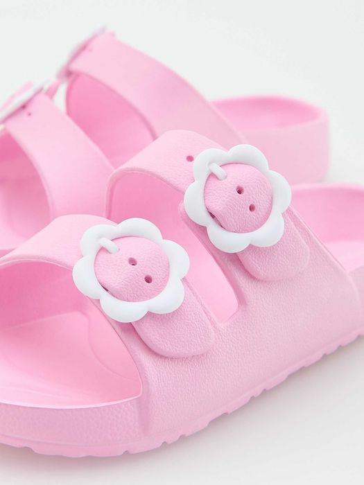 Нови джапанки номер 36/37 Reserved