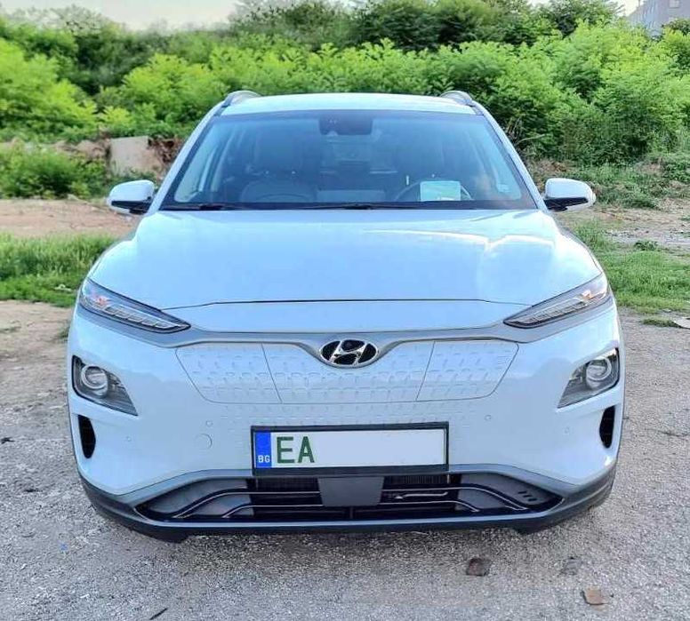 Hyundai Kona 64 kWh/Premium/2022/SOH 100%/KRELL