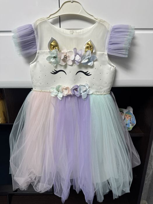 Платья на девочку от 4-6 лет