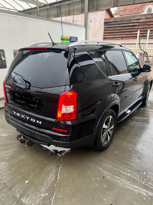 Vând Rexton , an 2017 Arad • OLX.ro