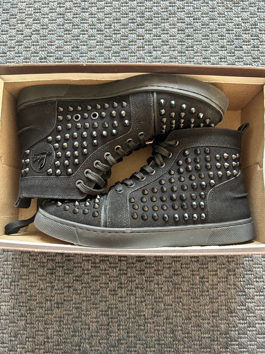 Adidași Christian Louboutin negri cu ținte – mărimea 41