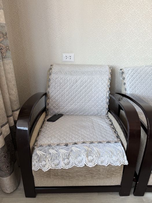 Отдаю диван и кресла