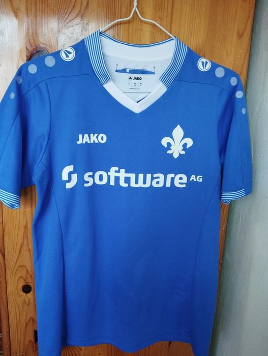 Футболни тениски (  Астън Вила, Виляреал, Дженоа, Дармщад