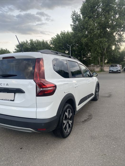 Dacia Jogger 2022 // 1.0 benzina // 50.000km