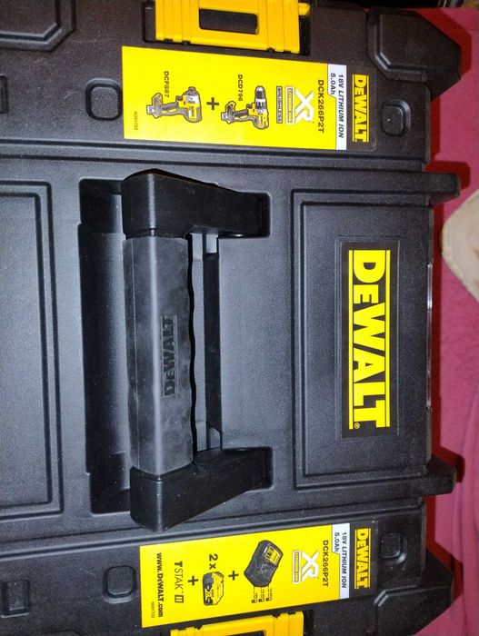 Masina gaurit si masina impact set DeWalt
