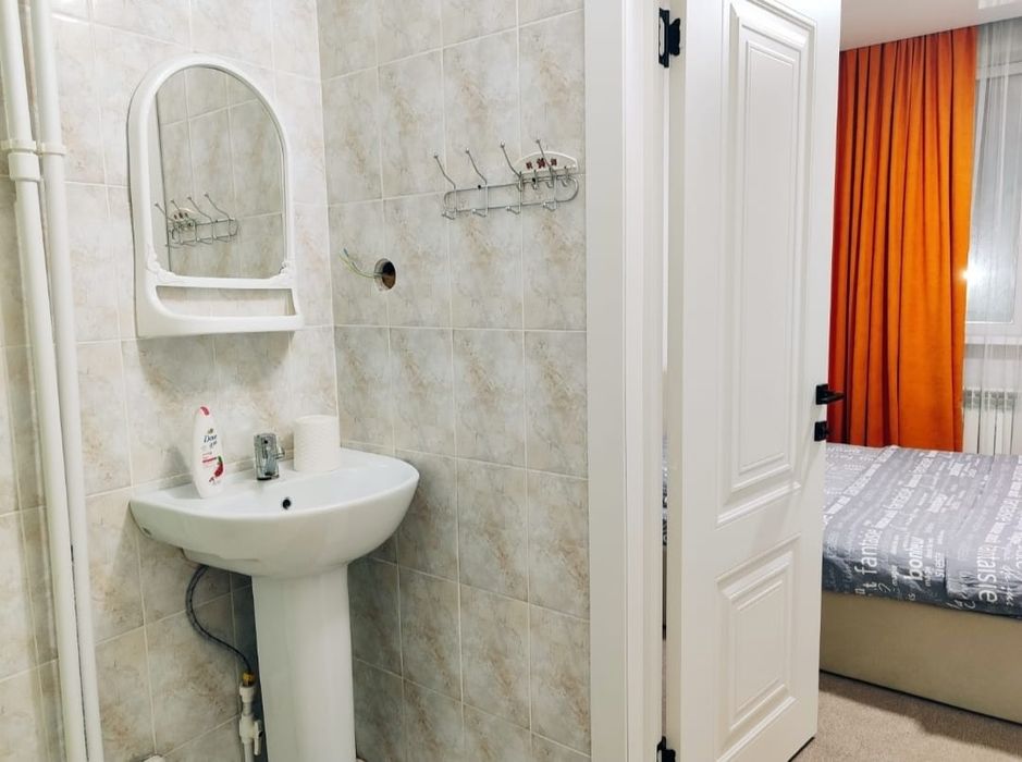 Круглосуточно по часам -3000₸