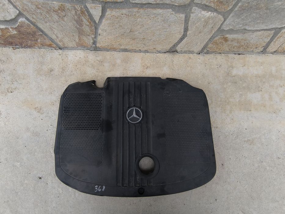 Кора над двигател за мерцедес ОМ651