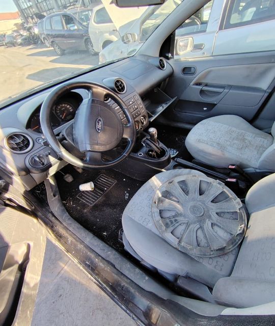 Usa / Portiera spate dreapta Ford Fiesta 2003 1.4 MT (80 hp)