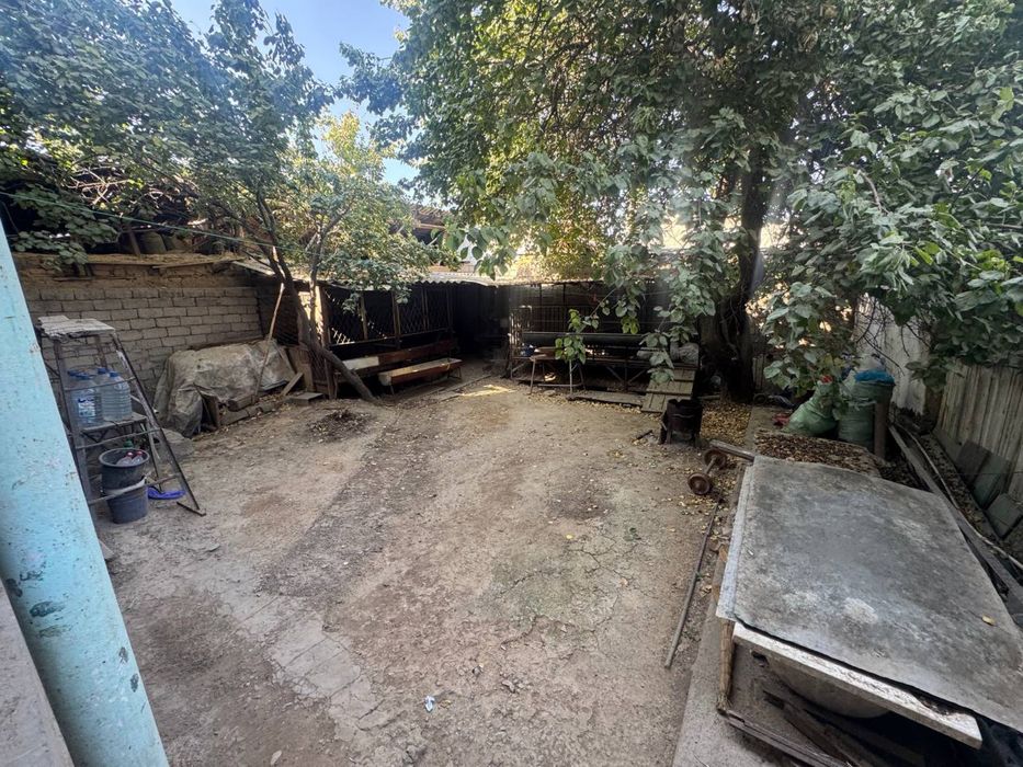 Келесда уй сотилади 3 хона 2 этаж