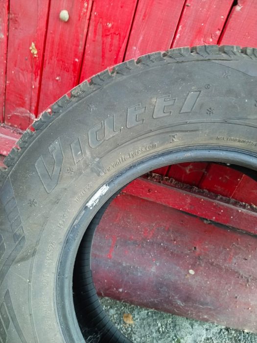 Продам шины хорошем состоянии