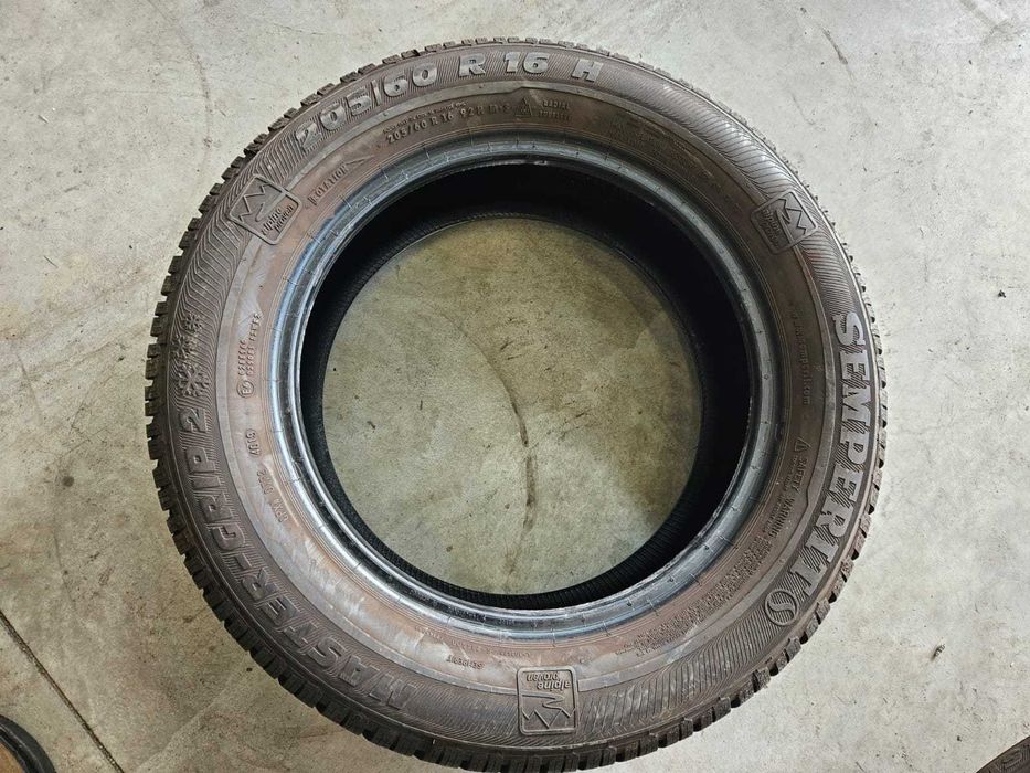 2 Anvelope IARNA 205.60.16 'Semperit' ; ca NOI