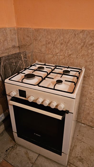 Газовая плита BOSCH