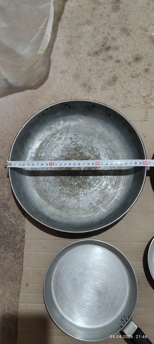 Сковородки алюминиевые 4 штуки