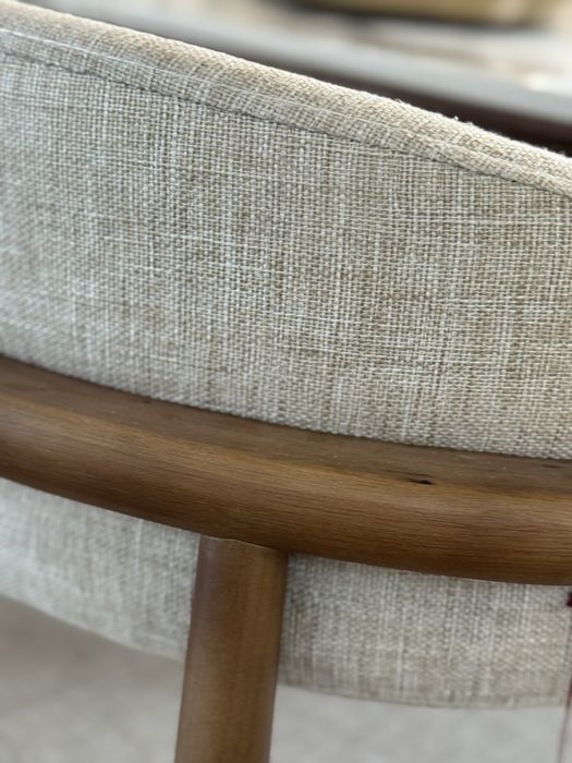 Стулья в коже в ткани