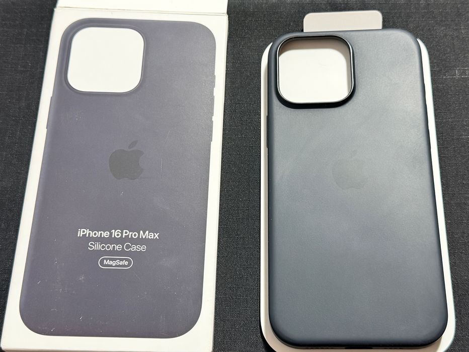 Husa originala Apple cu MagSafe pentru iPhone 16Pro Max,Silicon, Negru