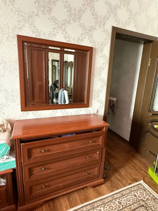 Спальный гарнитур