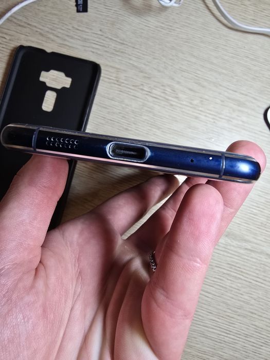 Asus Zenfone 3 (pentru piese)