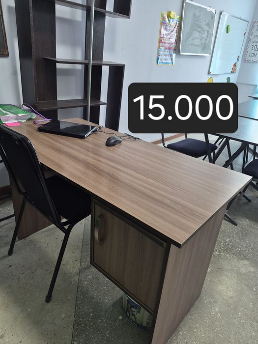 Продам офисную мебель