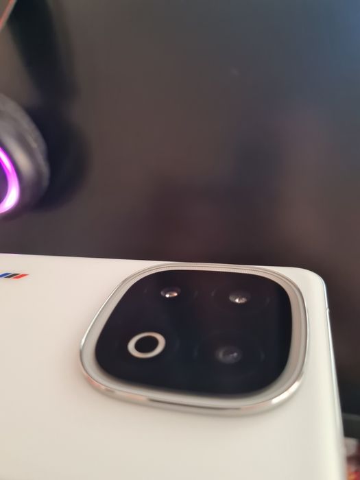 Vivo IQOO  13 16\512 Обмен