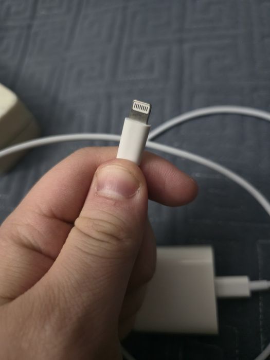 продаю iPhone 14