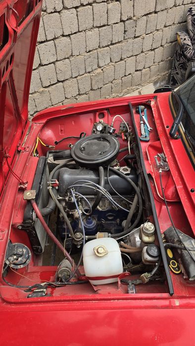 Srochna sotiladi jiguli 21011