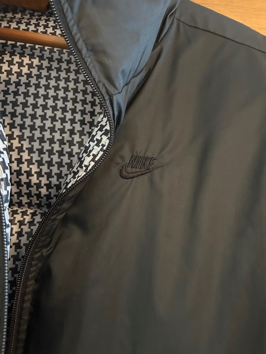 Geaca puf barbateasca Nike