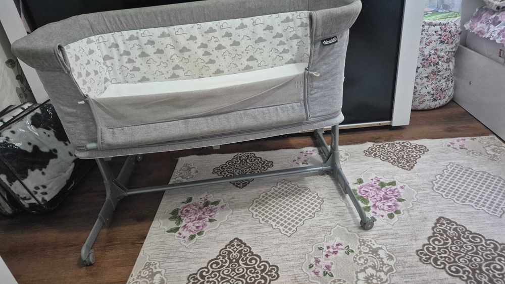 Кошара с подвижна страница Chipolino Мама и аз, Сива