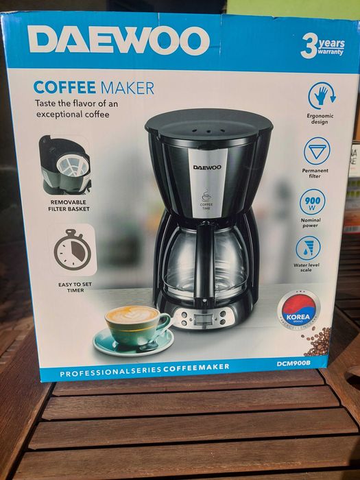 Vand cafetiera Daewoo DCM900B noua