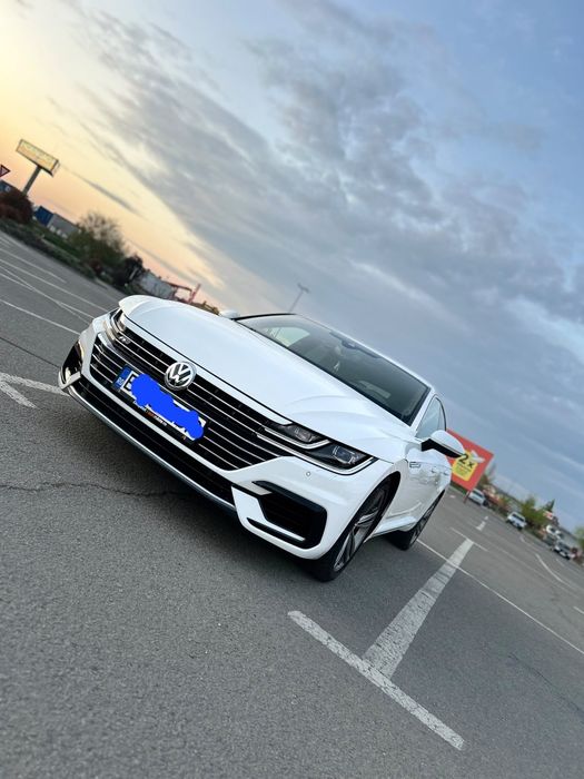 Wolkswagen Arteon 272cp 2.0TSI DSG, -Dotata foarte bine ,stare foarte bună.