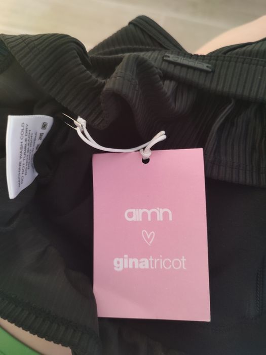 Нов черен къс дамски топ Gina Tricot