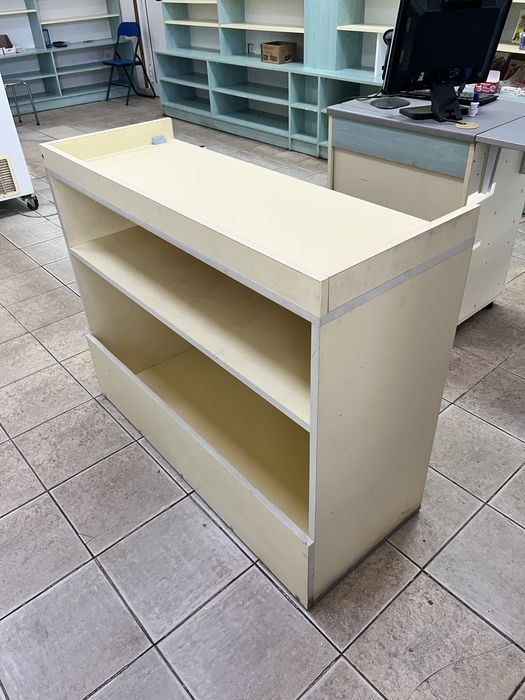 Стелаж от магазин