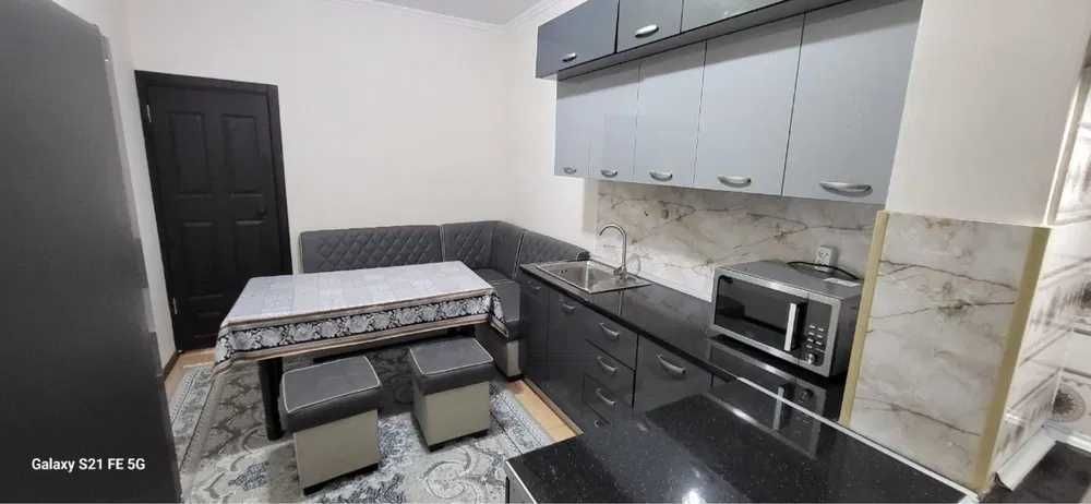 Продаётся 2-х комнатная квартира Фаргона йули 65 кв.м