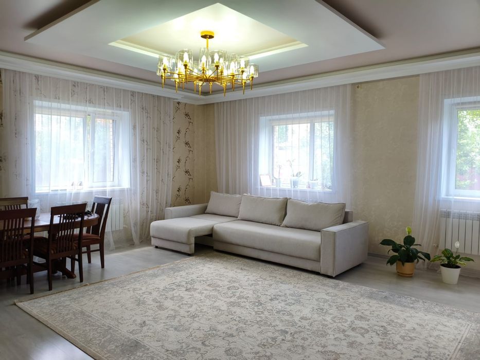 Продам дом в микрорайоне Азаулы
