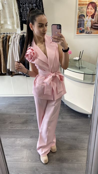 Красив и нежен сет универсален размер