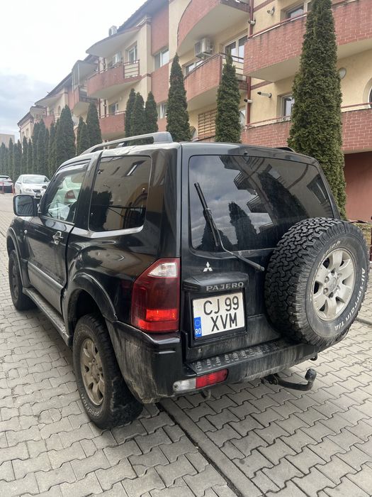Mitsubishi Pajero– 4x4 cu reductor – Automat – Piele – Autoutilitară